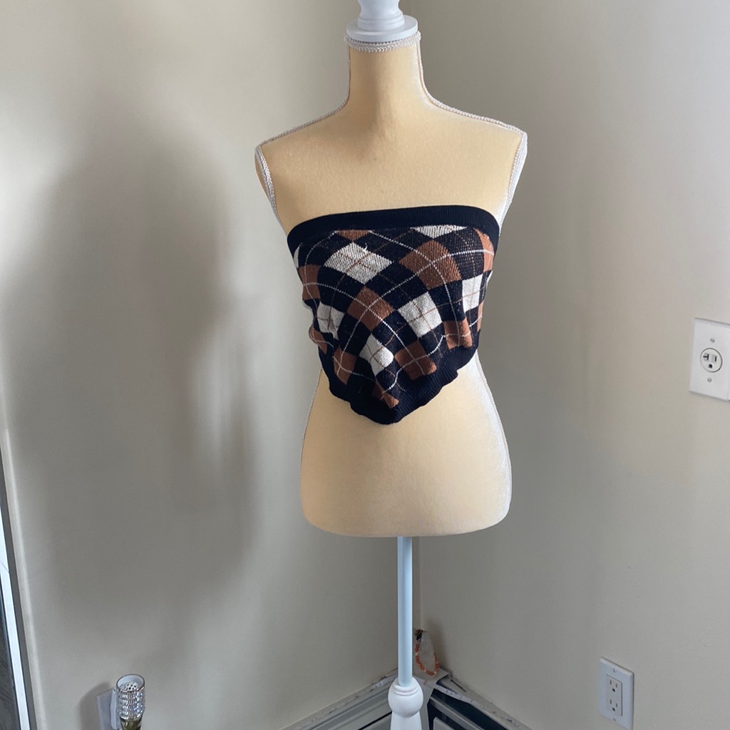 Checker Pattern Crop Top